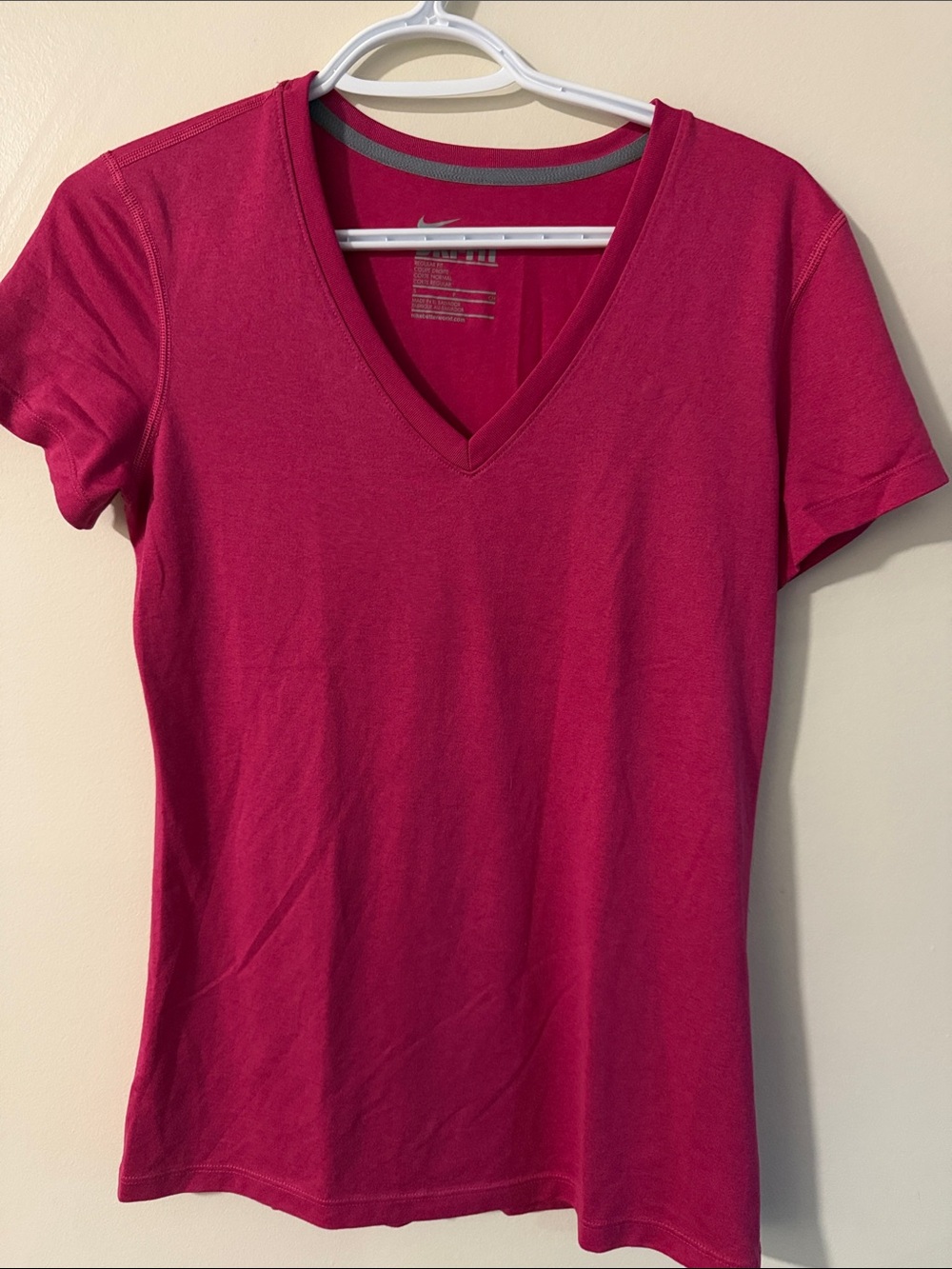 Nike Women's Short Sleeve V-Neck Tee - Fuchsia Pink
